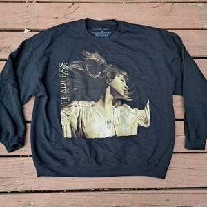 %TAYLOR SWIFT Fearless Rare Taylor's Version SweatShirt Size 2XL Women